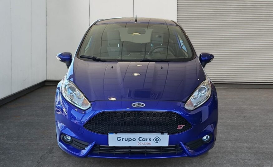 Ford Fiesta de 2017 con 64730kms