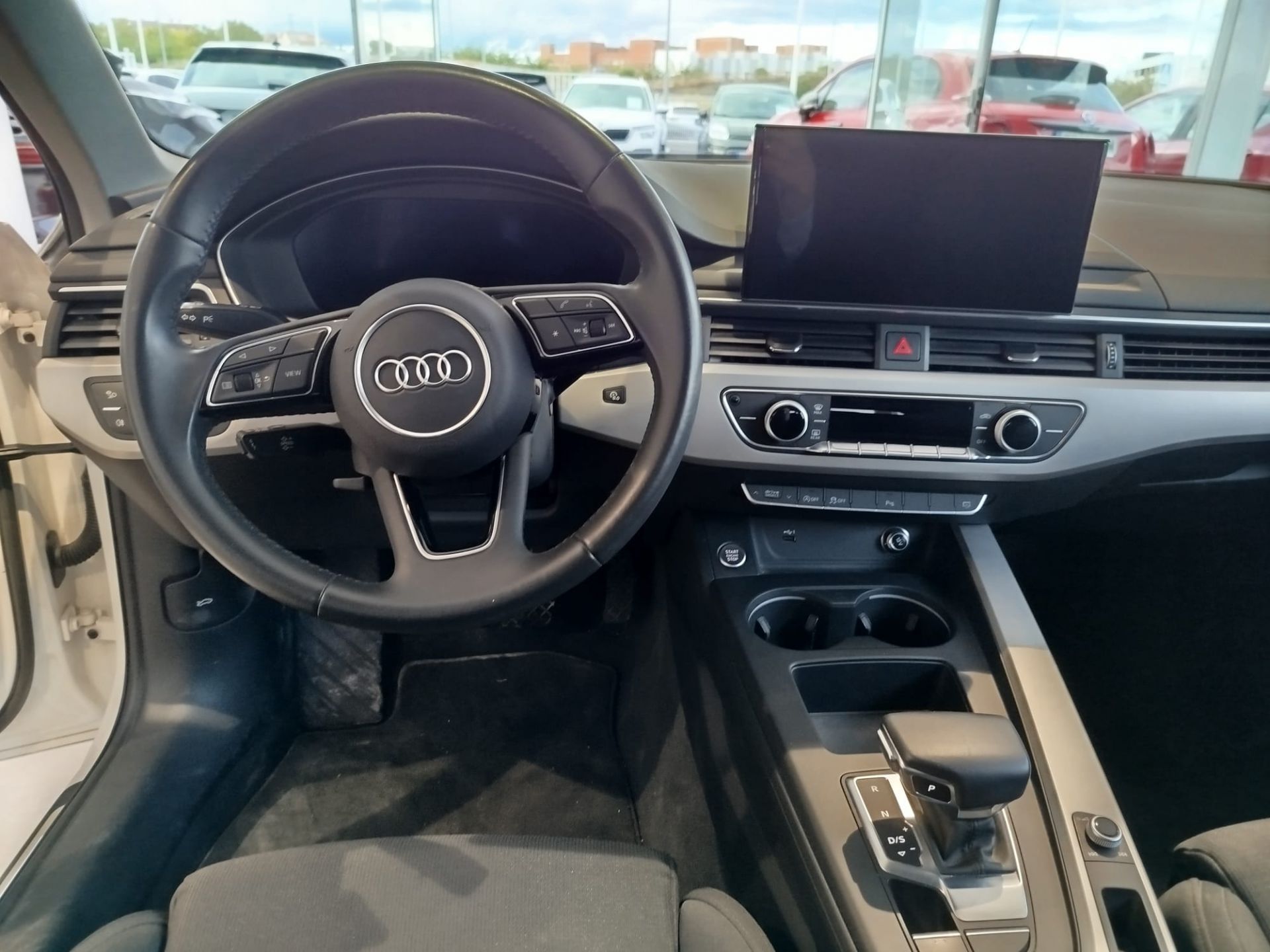 Audi A4 de 2020 con 97873kms